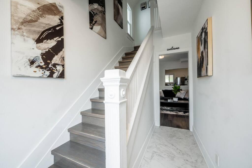 Luxury Stylish Home, Walk To Falls, Fire Pit&more Holiday home