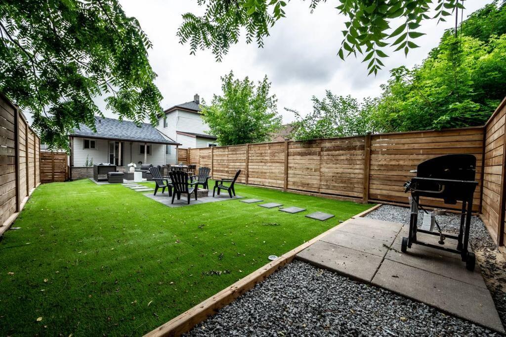 Luxury Stylish Home, Walk To Falls, Fire Pit&more Holiday home