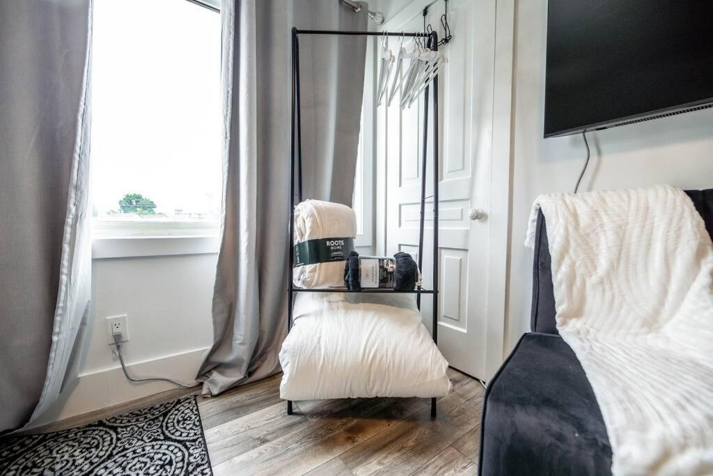 Luxury Stylish Home, Walk To Falls, Fire Pit&more Holiday home *