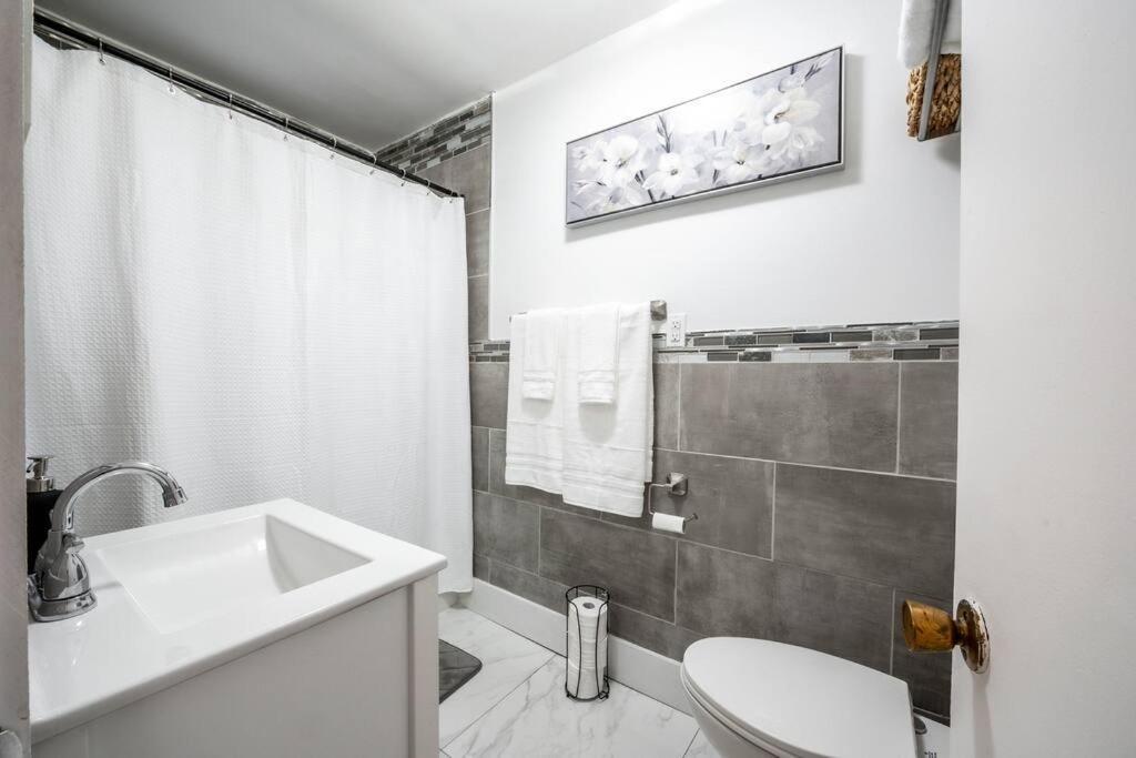 Holiday home Luxury Stylish Home, Walk To Falls, Fire Pit&more